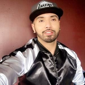 Meet your Posher, Luis